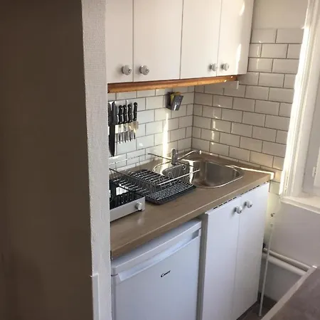 Apartment Studette Tiny House De L Eglise 12 M2