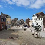 Studette Tiny House De L Eglise 12 M2 아파트 얼트